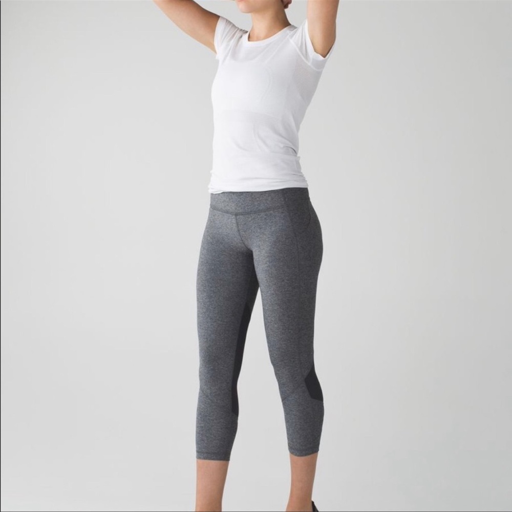 Lululemon Pace Rival Crop Heathered Black/ Deep Coal/Boom Juice